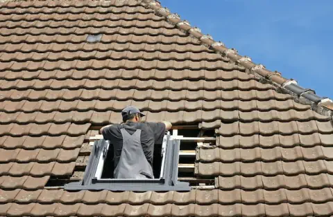 Pose de velux - Rumilly-lès-Vaudes